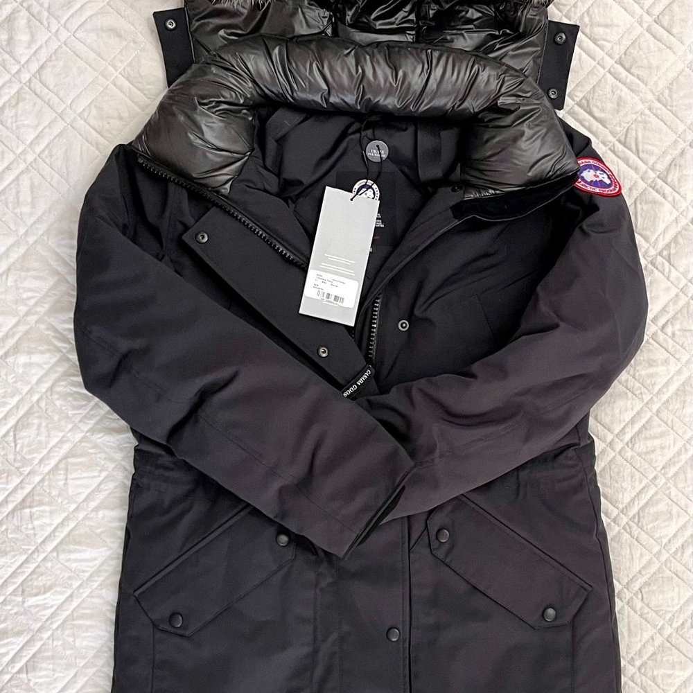 CANADA GOOSE Ellesmere Parka in Navy, Size M, Style#6555L